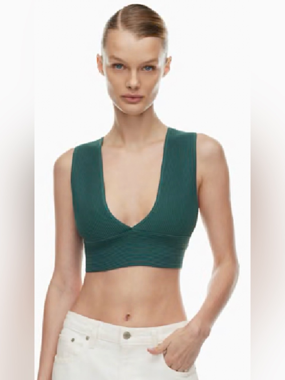 NWT ARITZIA Babaton Ribbed Sculpt Knit Deep V Tank Sz Medium